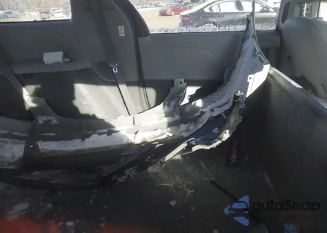 2018 Toyota Sienna Xle Premium 7 Passenger z USA, uszkodzony, nr VIN 5TDDZ3DC5JS199087